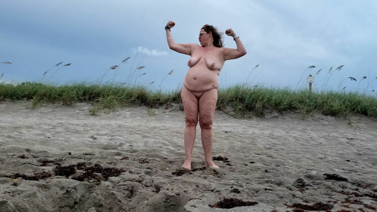 becki fuller recommends Amature gilf