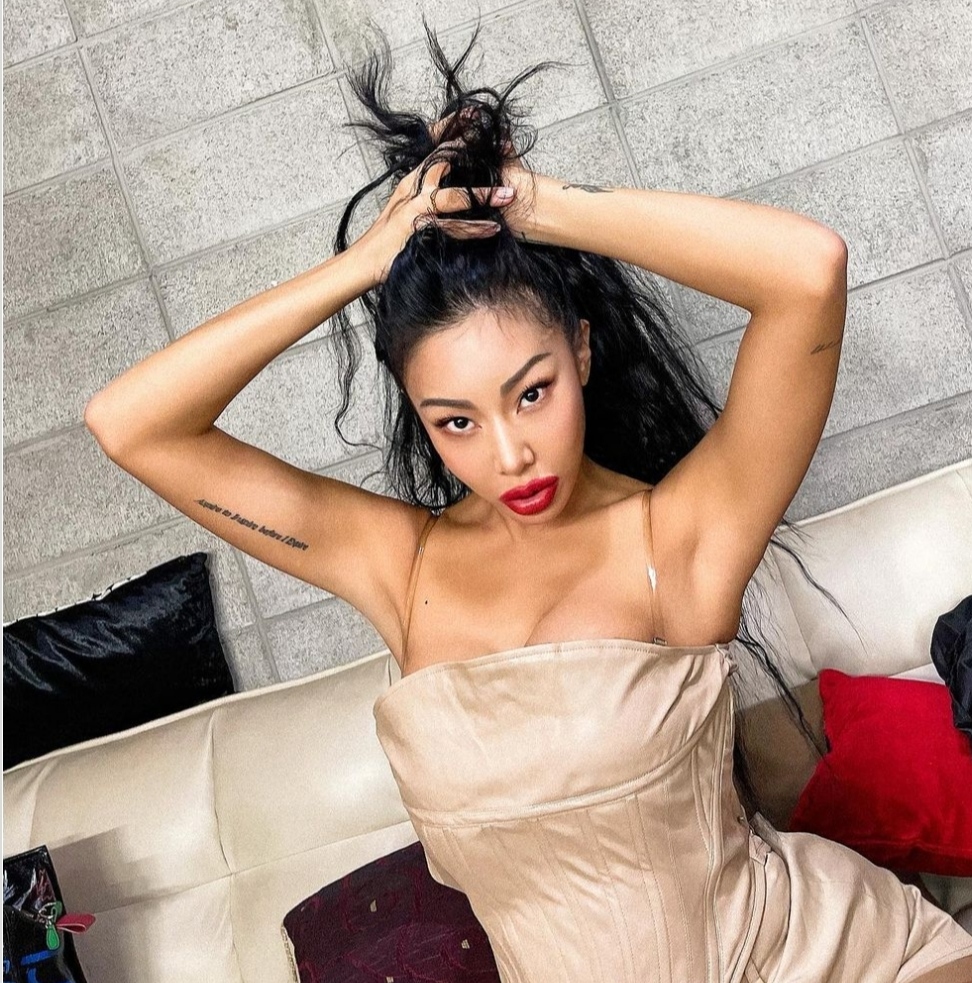 carol hairston like fierce jessi photo brian lazzaro recommends butterybubblebutt chaturbate pic