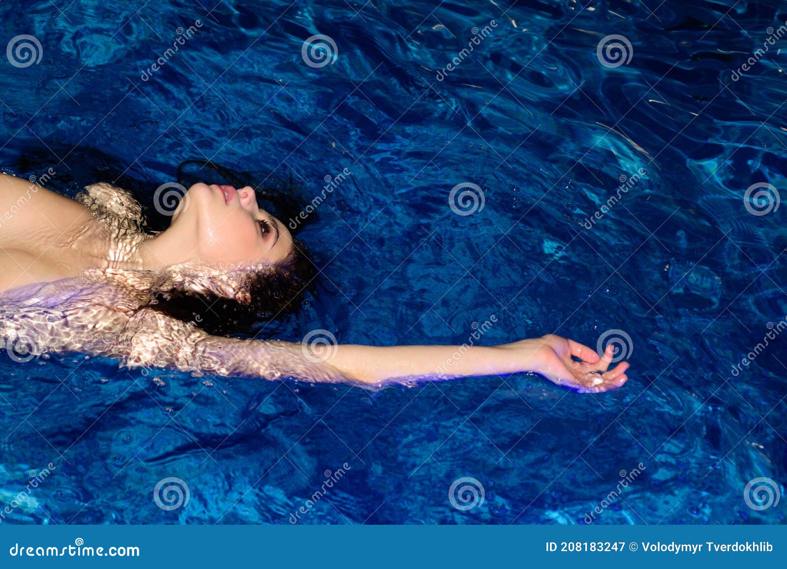 brandy johnson murray recommends Nude Babes Bathing