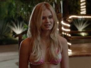 Naked Sara Paxton cartoon xxgasm colette pearson recommends Naked Sara Paxton