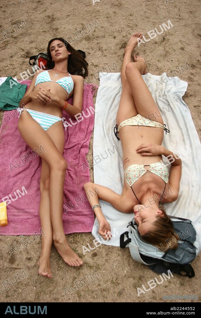 don bradner like odette annable bikini photo britney underwood recommends odette annable bikini pic