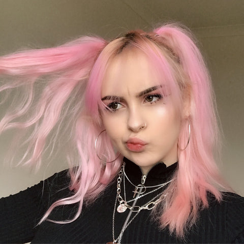 ayush chandel recommends Blonde E Girl