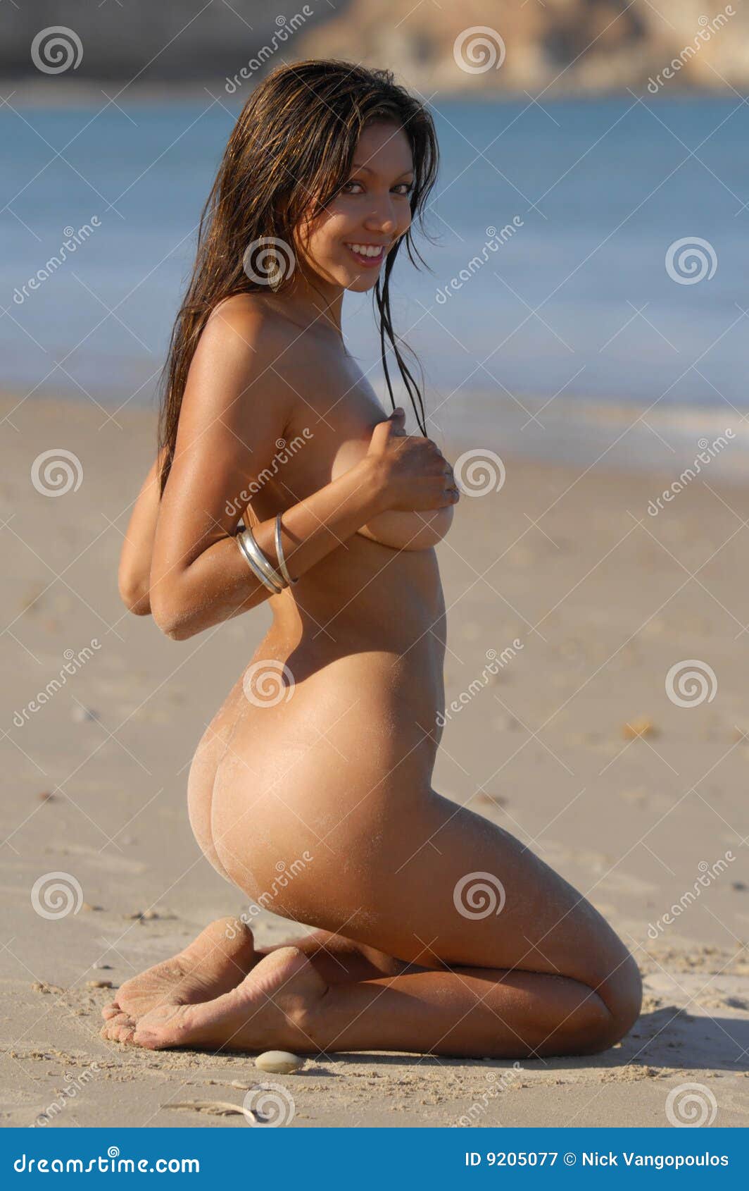ataul russel recommends Naked Beachgirls