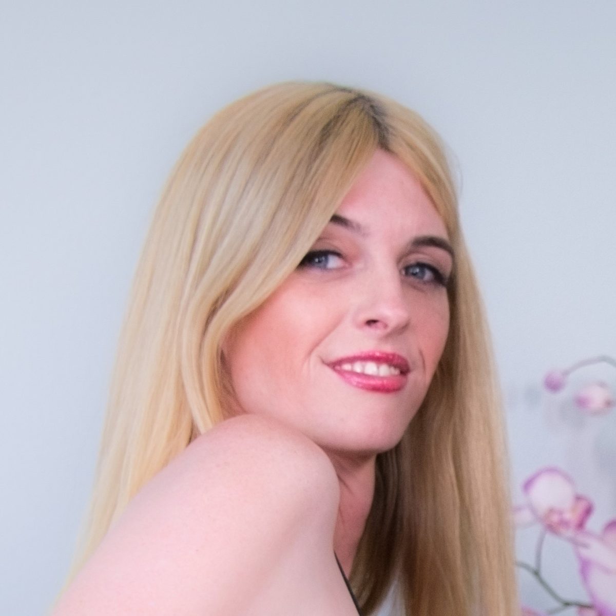 mandy mitchel - solo orgasim homemade milf