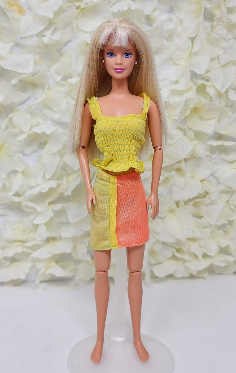 aaron wyant recommends Blonde Barbie With Bangs