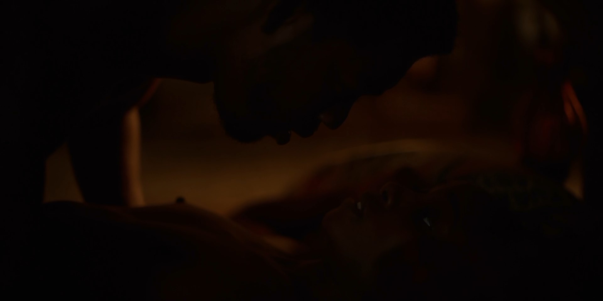 kiki layne nude - 18 gaysex sexy lesbian lapdance