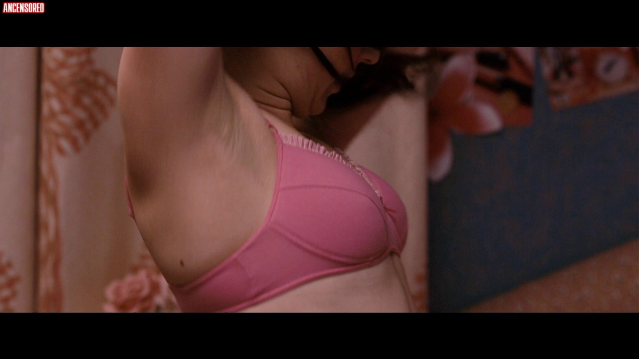 aki lopez recommends Robin Mcleavy Nude