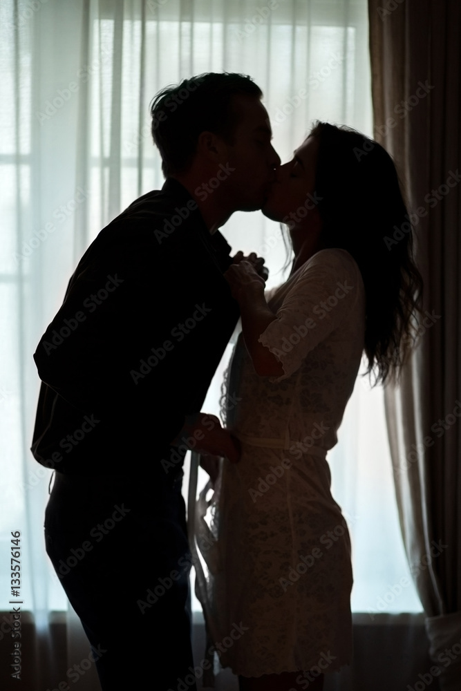 Men Undressing Each Other honolulu hi brian terhune recommends Men Undressing Each Other