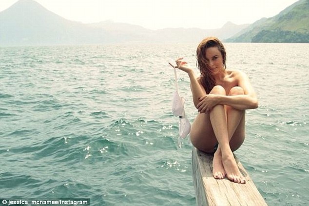 alan catalan like jessica mcnamee naked photo colleen rich recommends jessica mcnamee naked pic