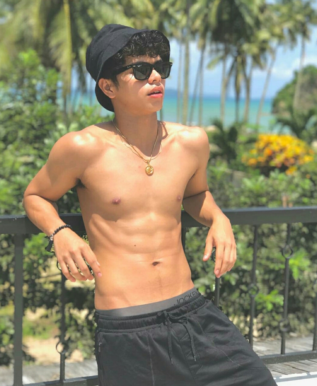 anil kumar gaur recommends Filipino Twinks