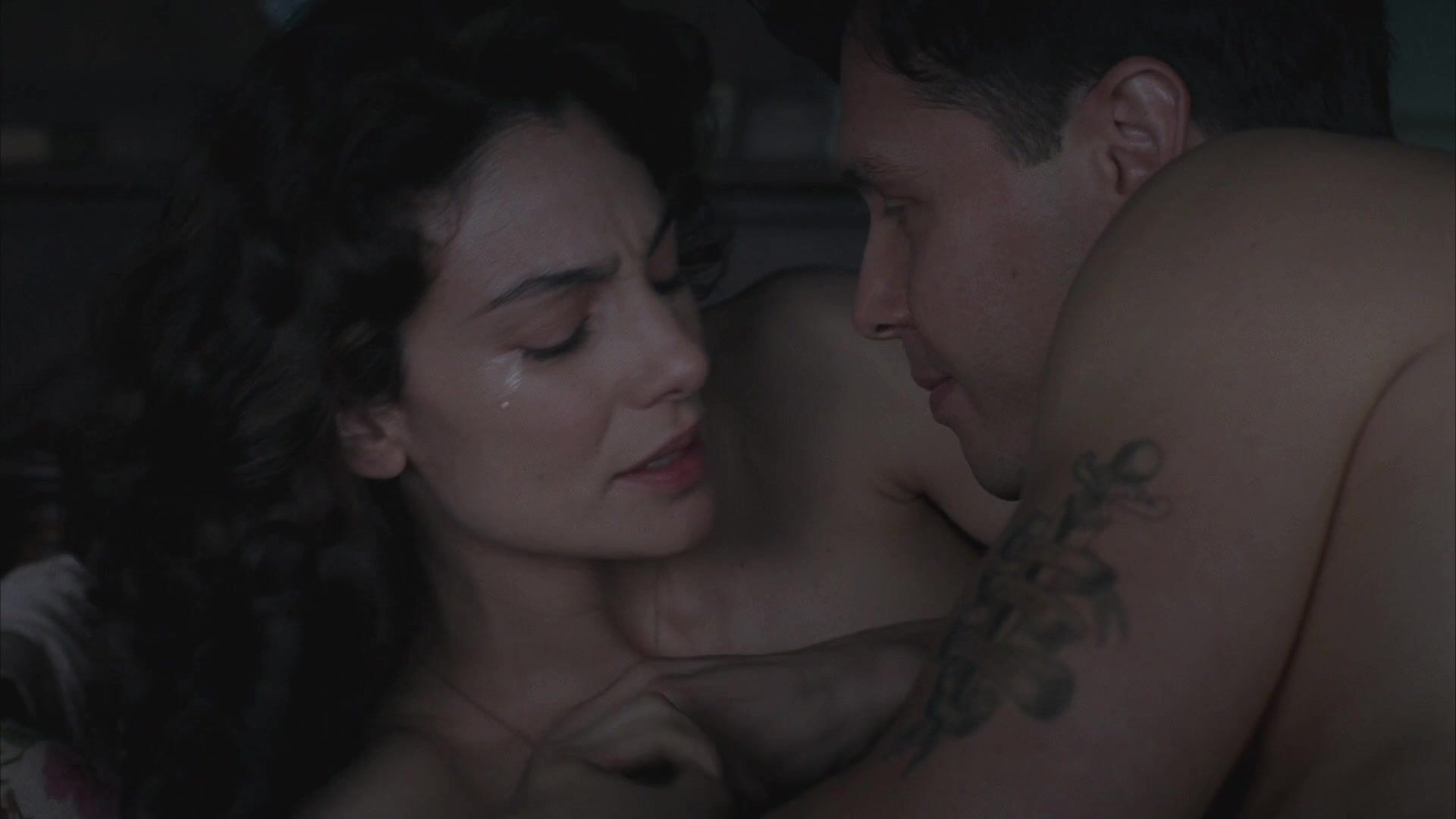 andy adofo recommends Annie Parisse Naked