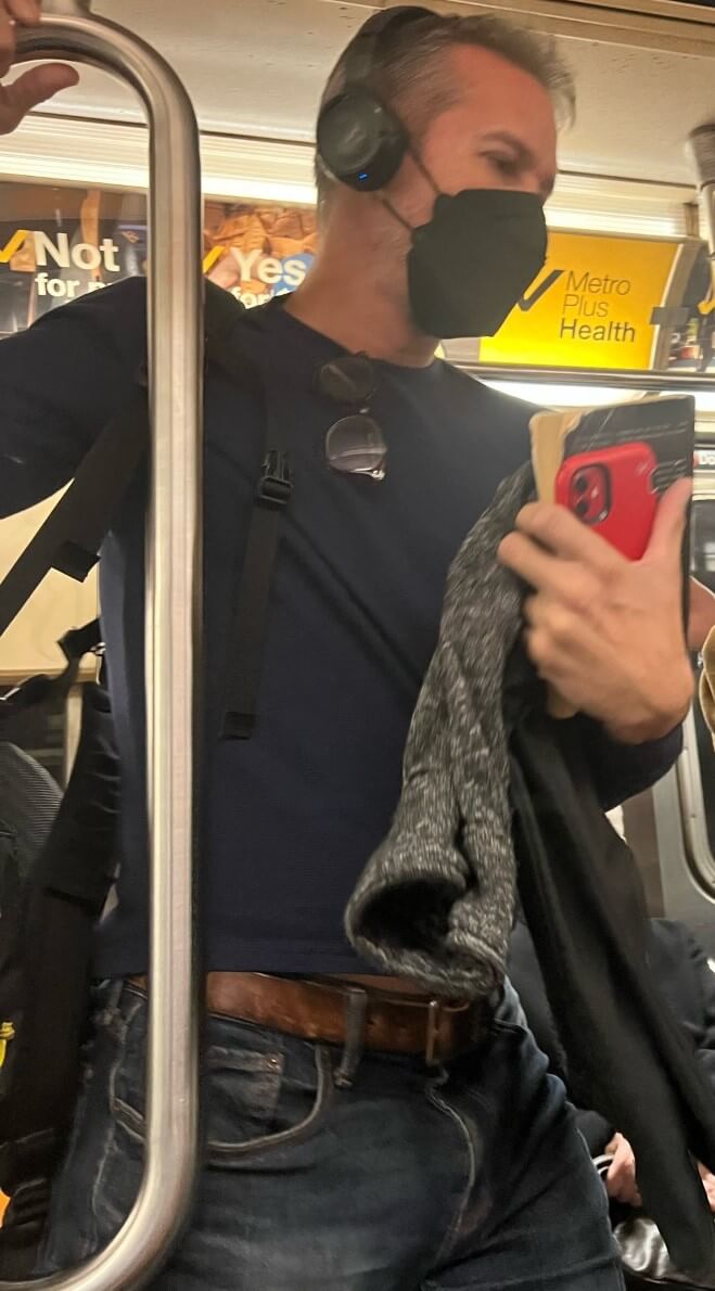 adesewa ajayi like groping on train photo allan farrow recommends groping on train pic
