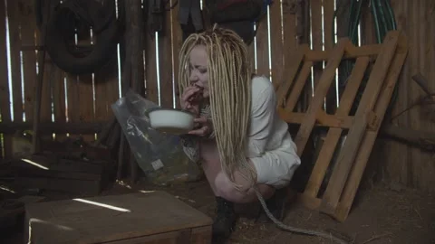 daniel leland recommends Woman Chairtied