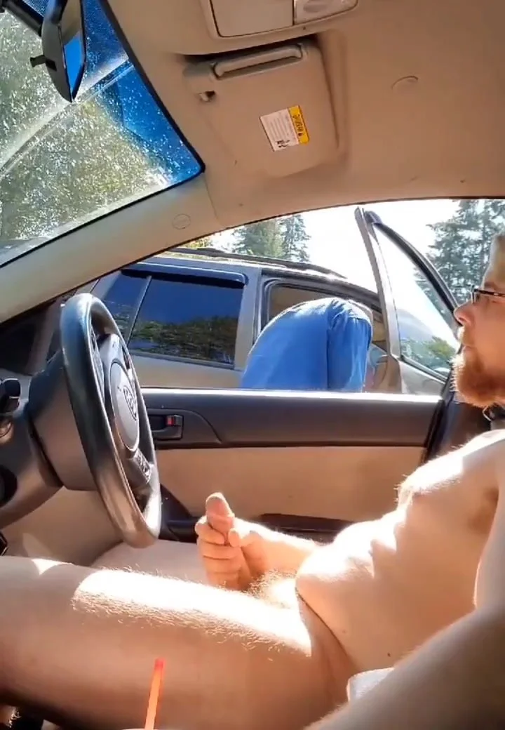 dawn soule recommends Guy Caught Cumming