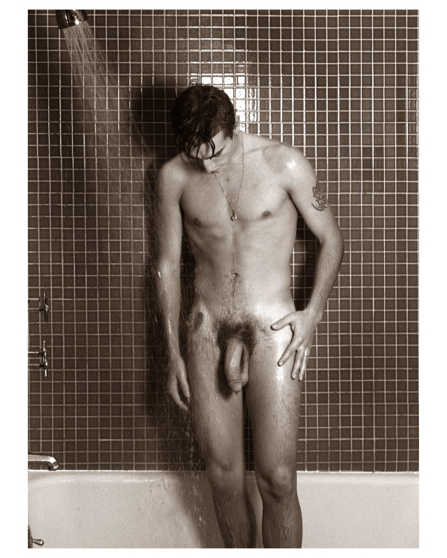 nude guys shower