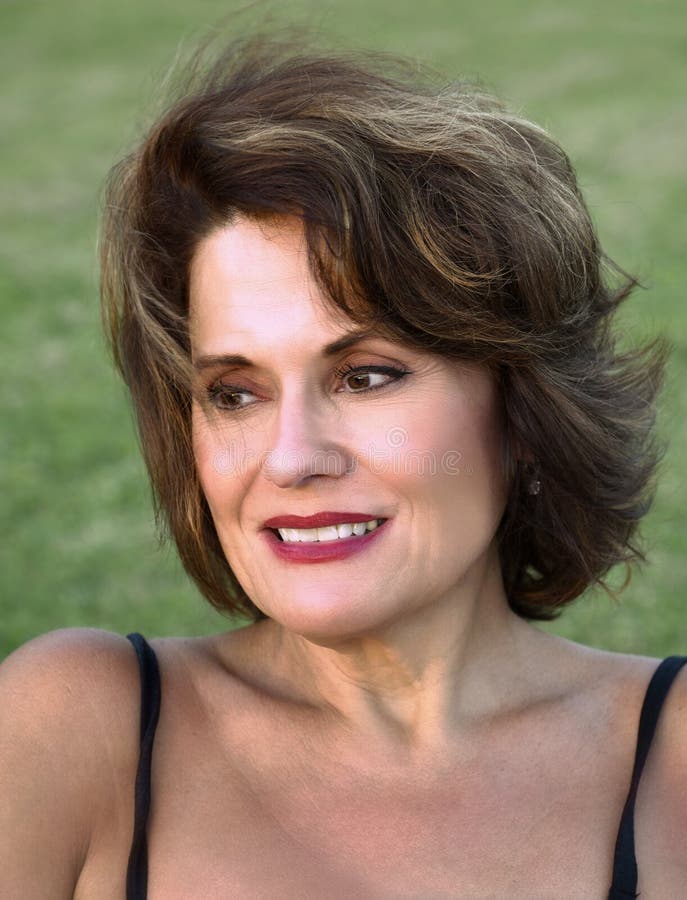 mature masturbating women - emilly willis onlyfans luxury mur onlyfans