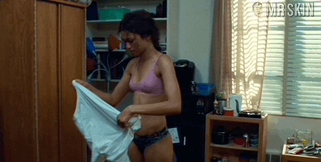 Zendeya Sex Scene vagina sex angela osei recommends Zendeya Sex Scene