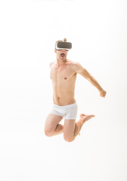 cesar pacheco share virtual reality naked photos