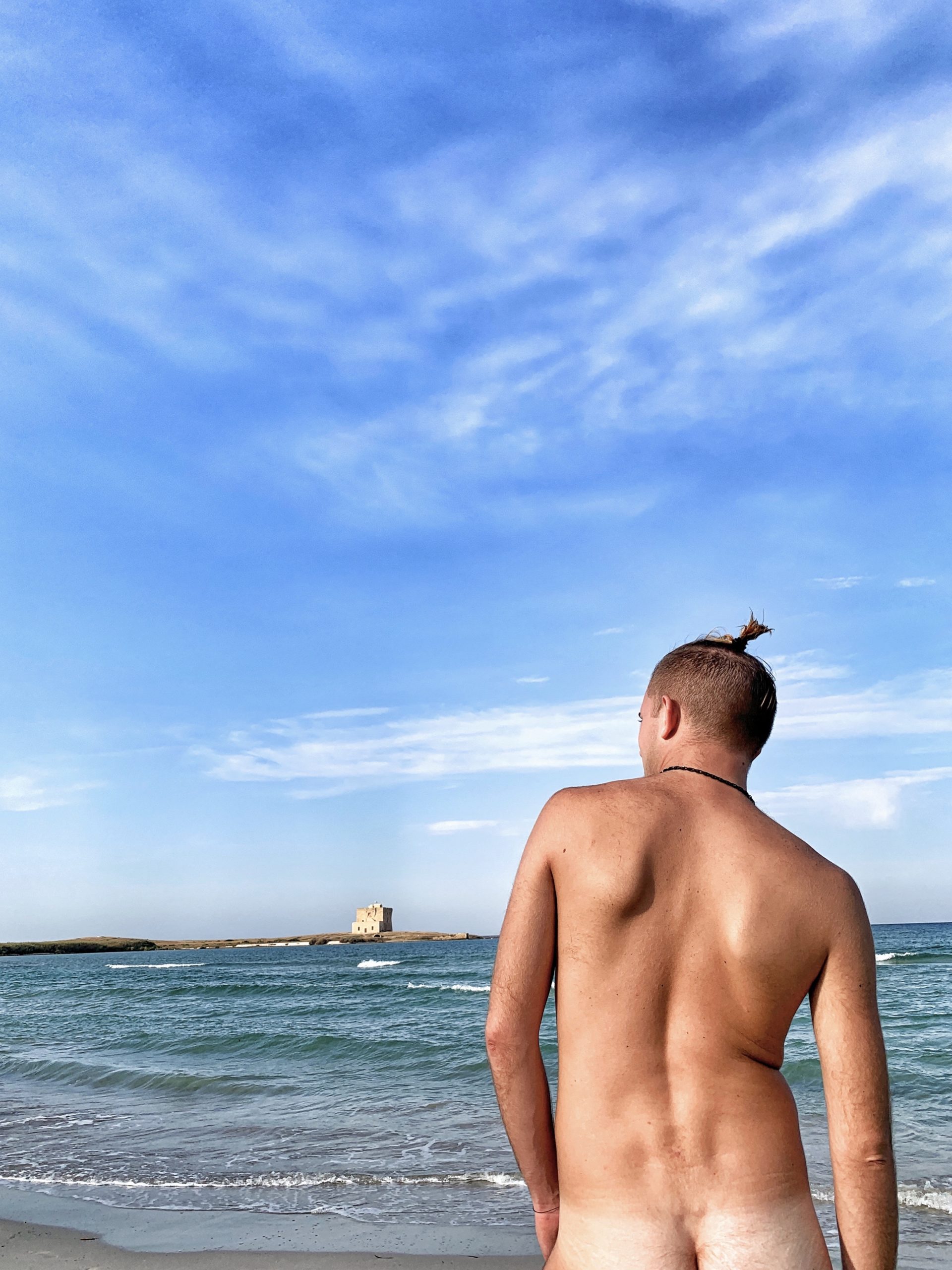 christopher roberti recommends Naked chinese women