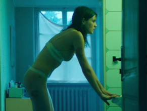 claire eddy share isidora goreshter naked