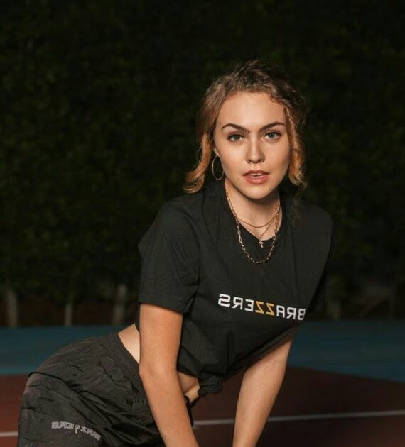 lumi ray freya parker - samantha ryan lesbian videos alison brie leak