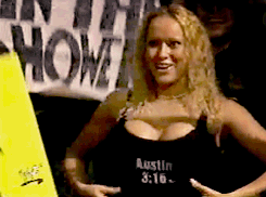 daryl matthews recommends Girl Flashes Triple H
