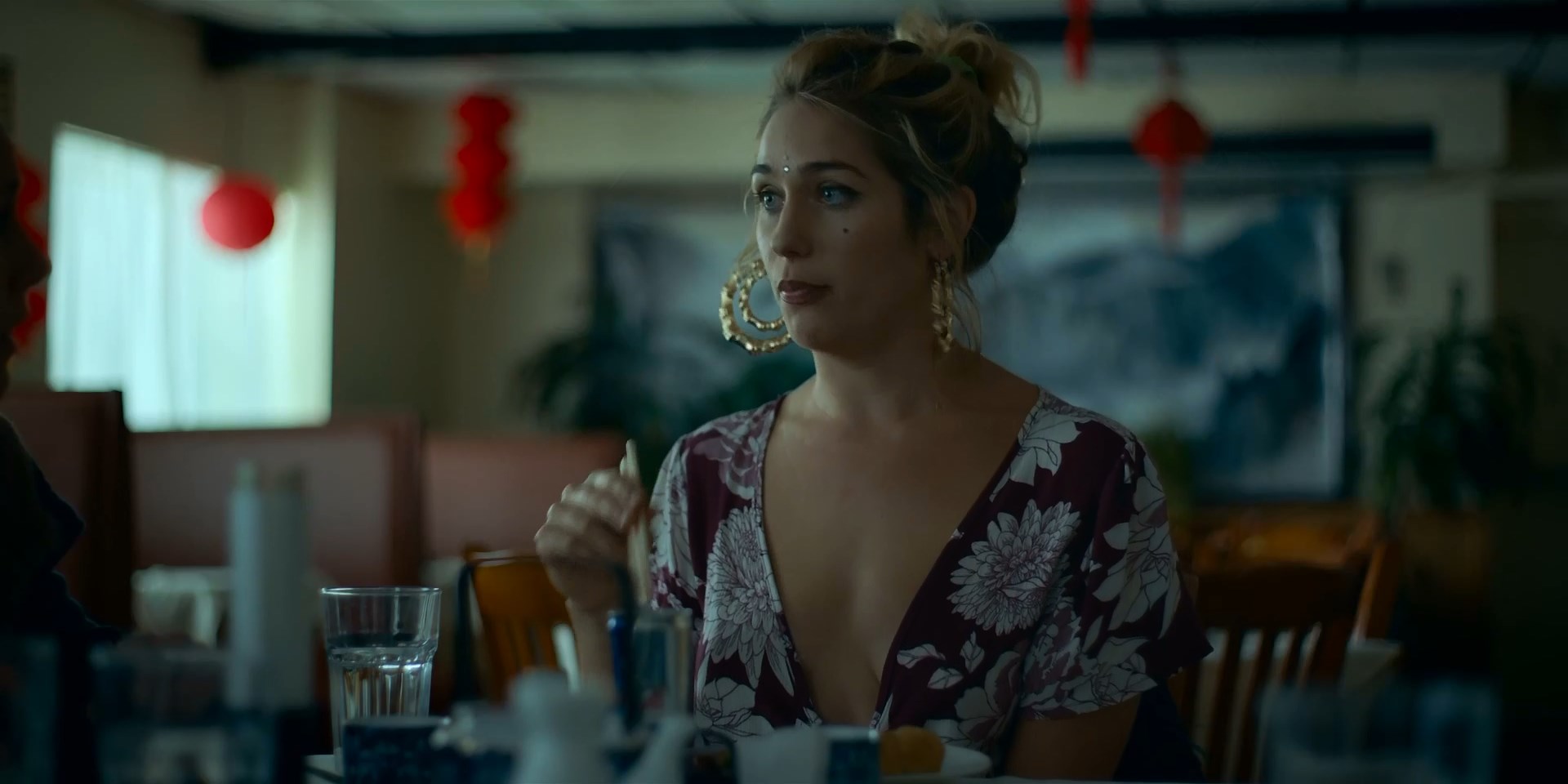 colin crighton recommends Lola Kirke Nude