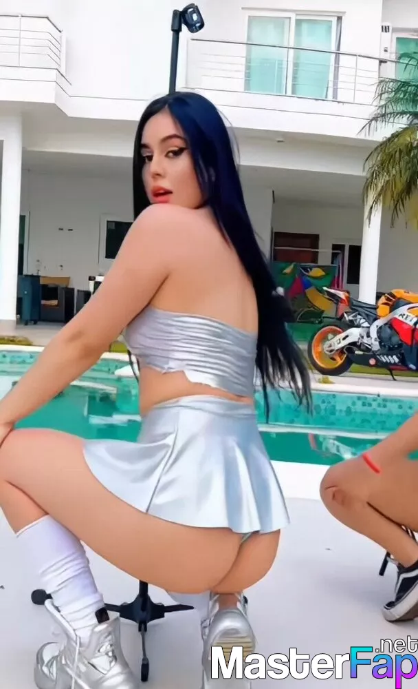 Aunt jerking me off origins xxx Bella Angel Porn photos videos