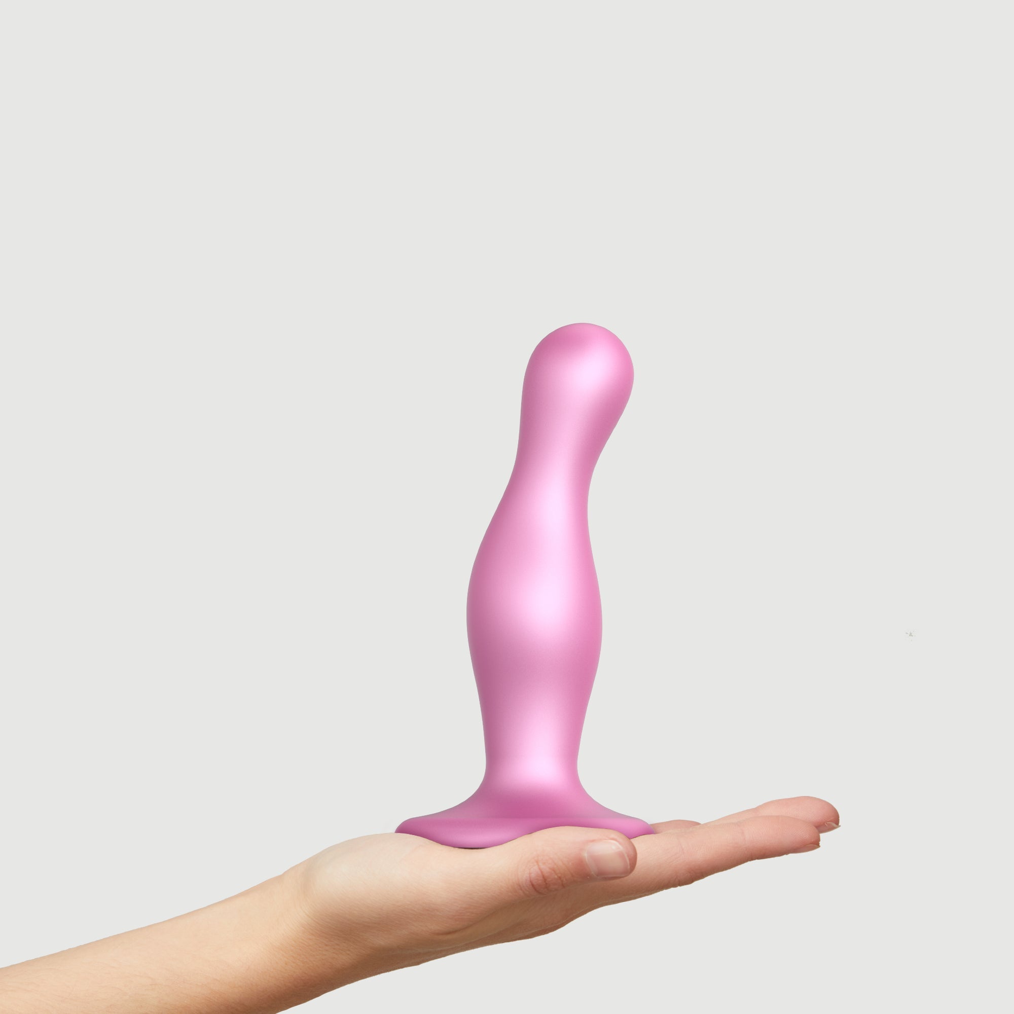 achini silva recommends Curvy Dildo