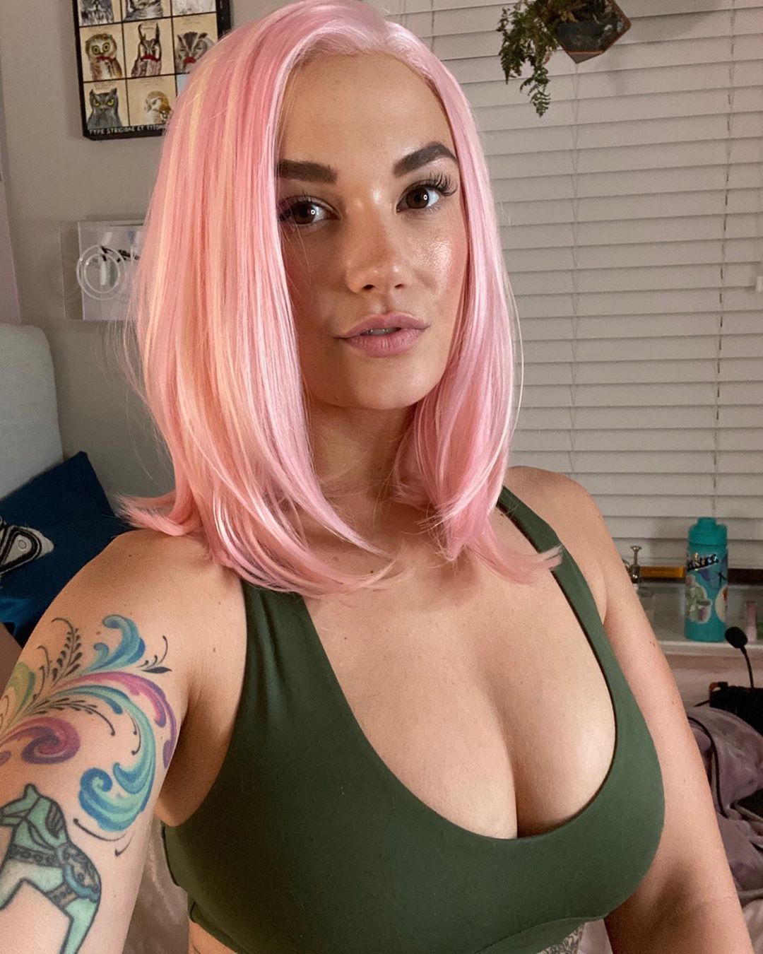 siri dahl realtor - chloe nicole porn thick ass babe uses her phat pussy to destroy dick