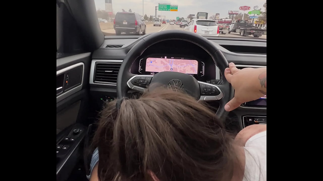 Messy handjobs mund gepinkelt Bj While Driving destroyer escort