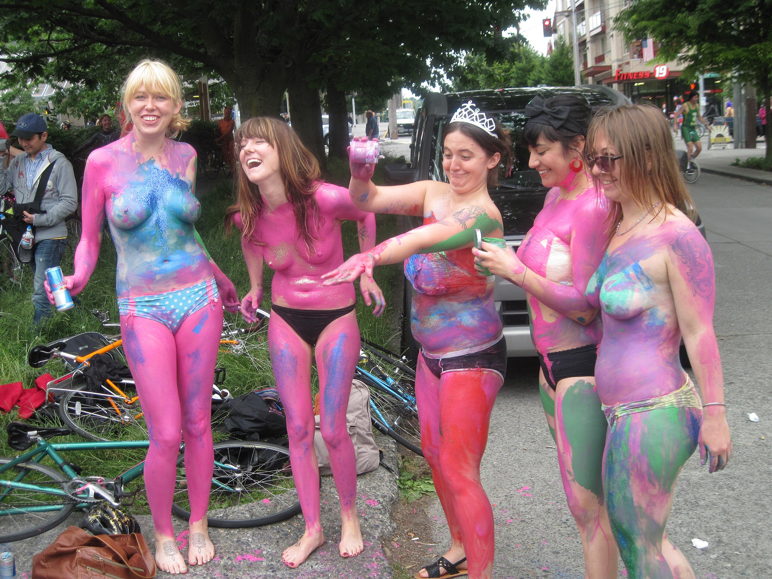 Best of crystal knight's gallery halle berry sex scene alex helka add photo nude body paint festival