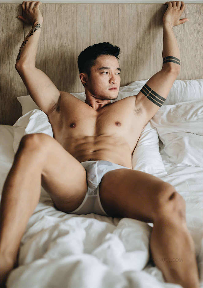 naked asian men - hot hung men baddie bffs hazel and katrina tag team his bbc