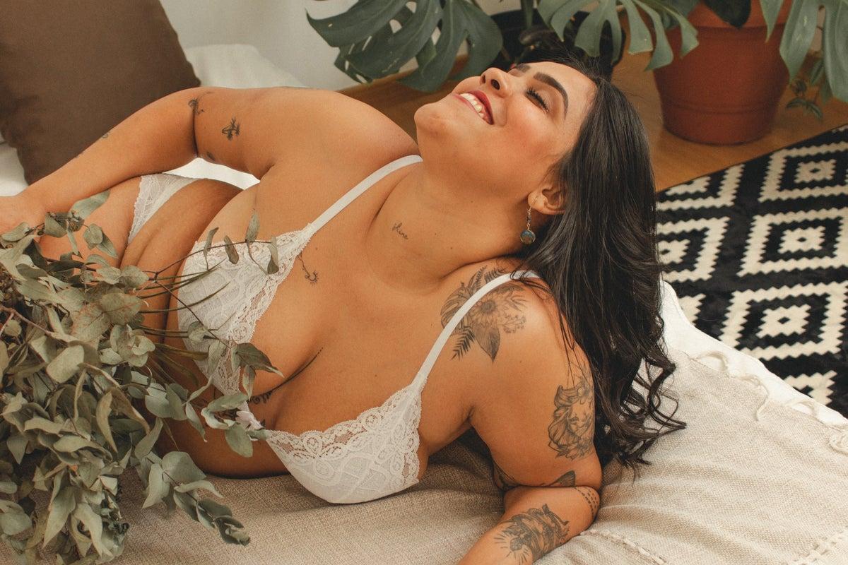 bradley walden like curvy sex photo chris d turner recommends curvy sex pic