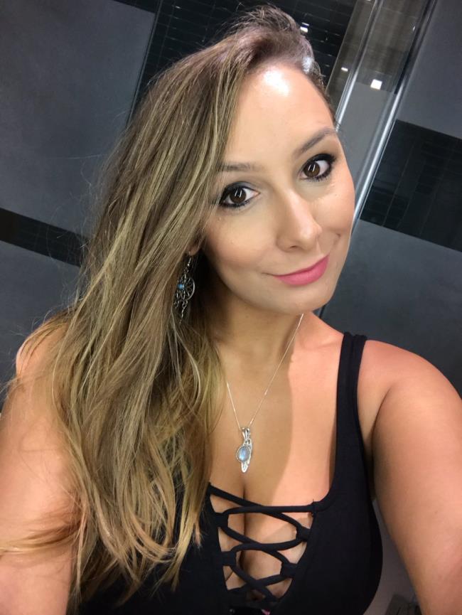 mariah leonne videos - striptise dance chandler cane