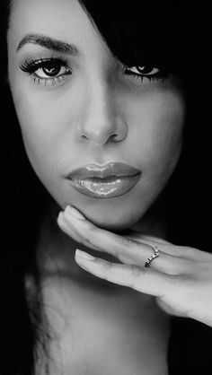 aida alanis recommends aaliyah bangs christopher dingle add aaliyah bangs photo