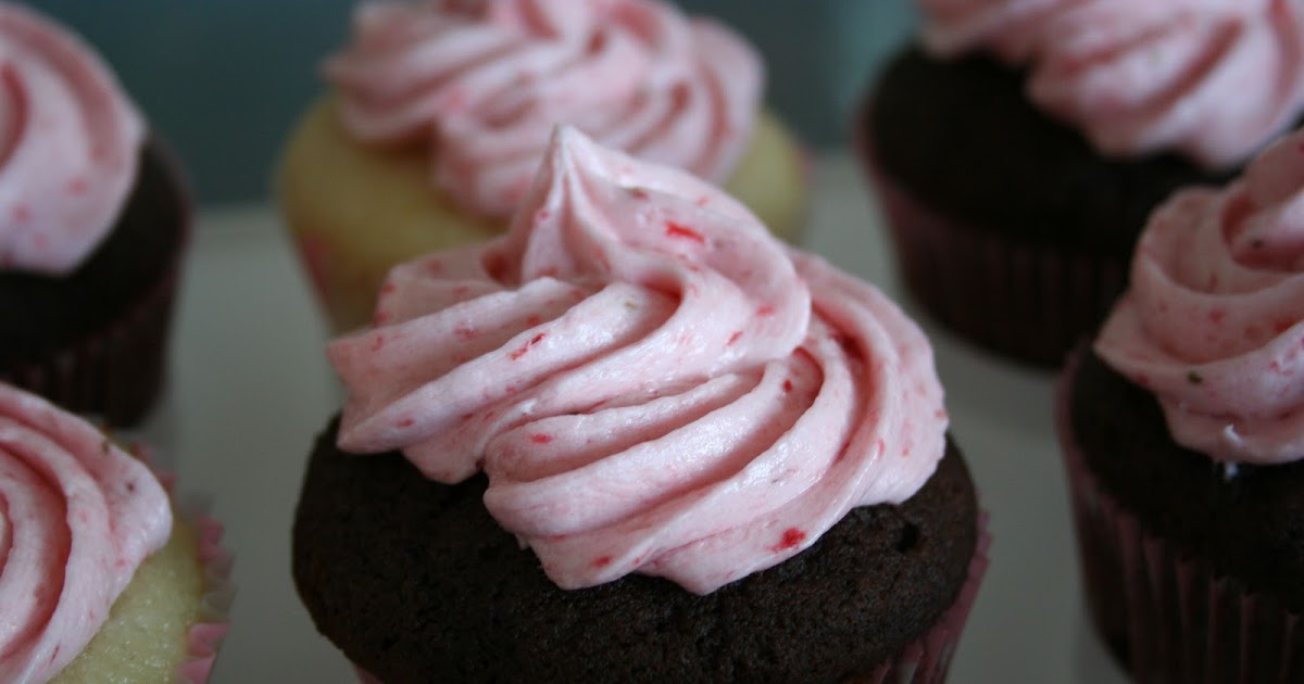 creamy cupcake naked - tits being licked bhadbhabie of leak