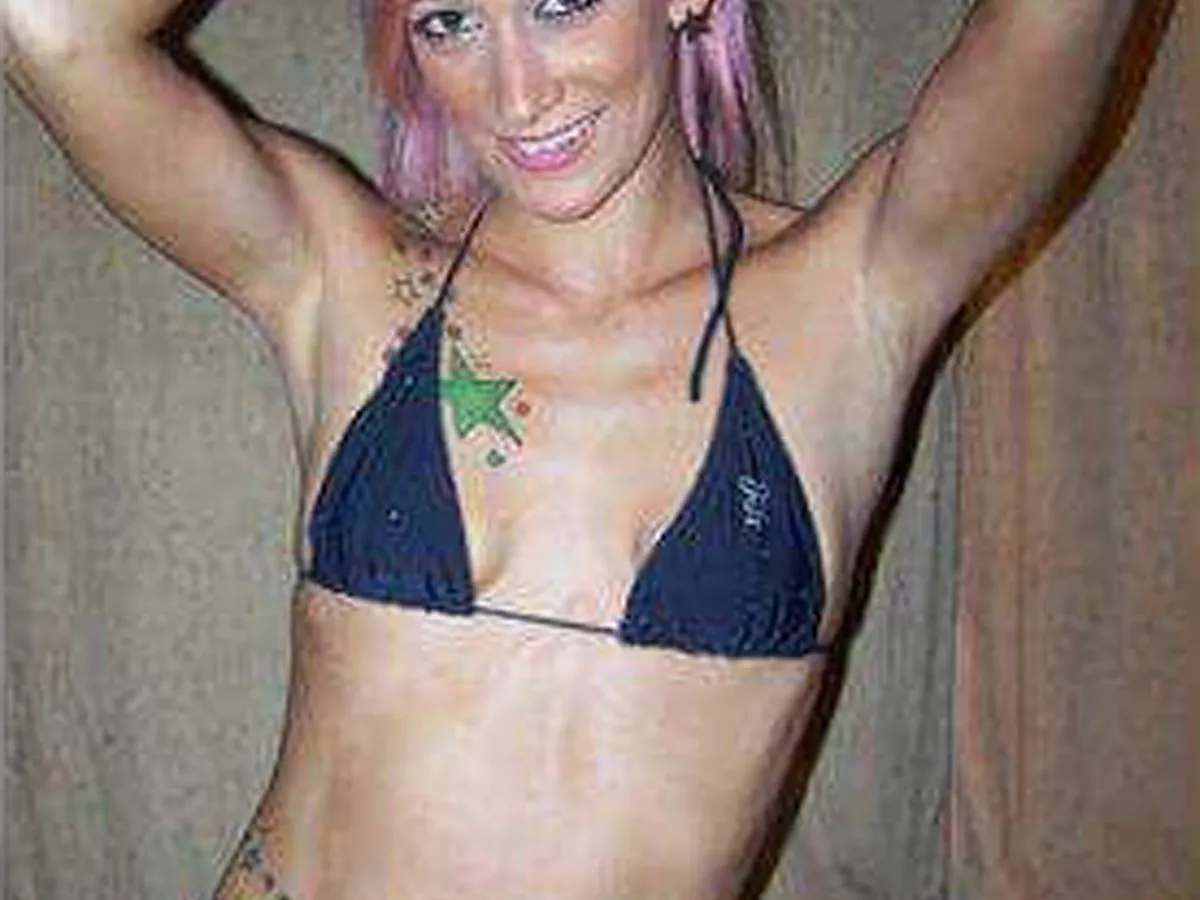 andy dungey like small boobs solo photo doe thornton recommends small boobs solo pic