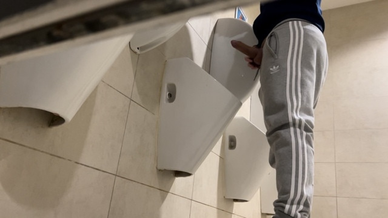 dillon martinez recommends Office Gloryhole