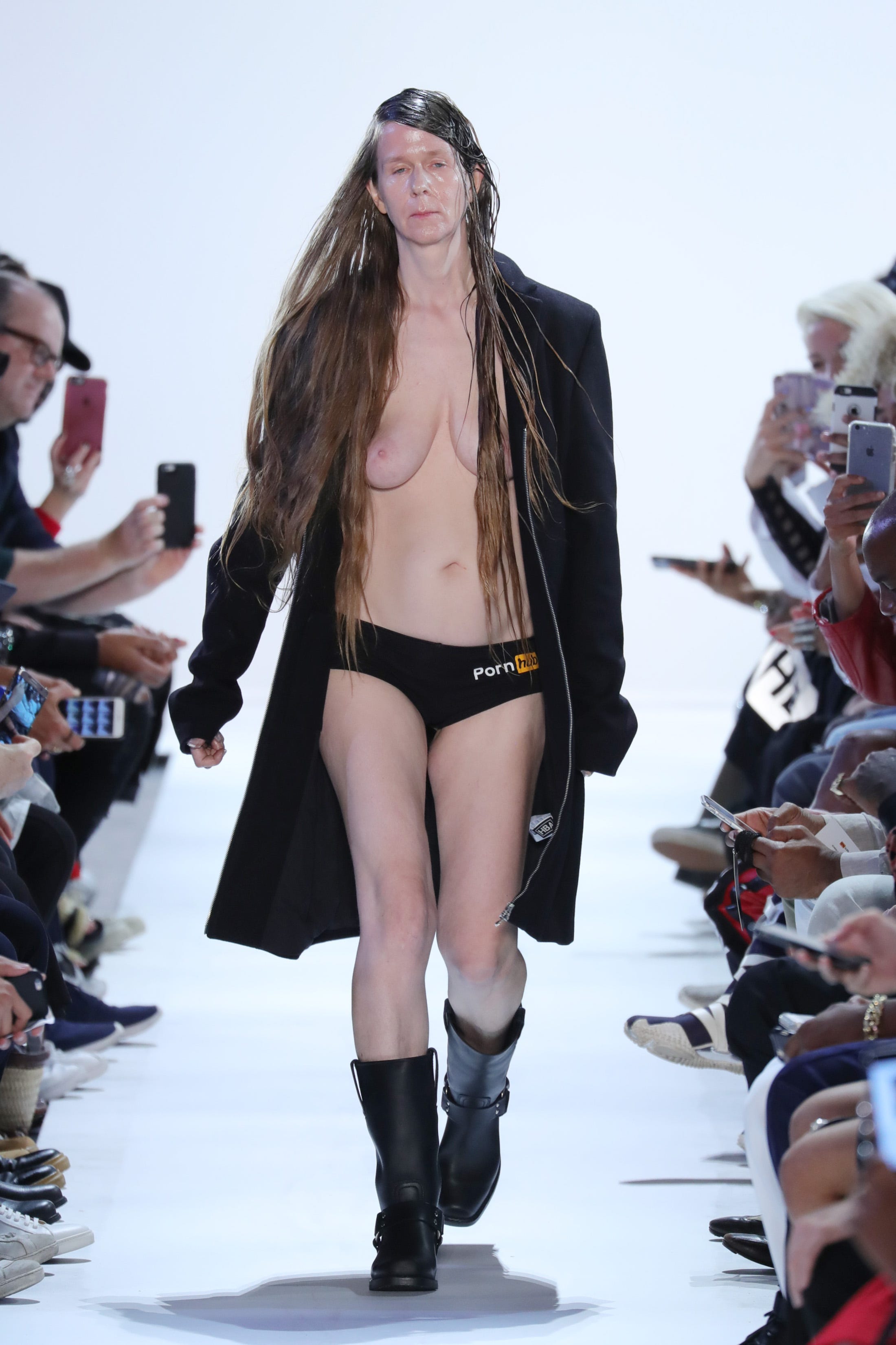 Best of asian bbbj behram mohta share naked fashion models photos