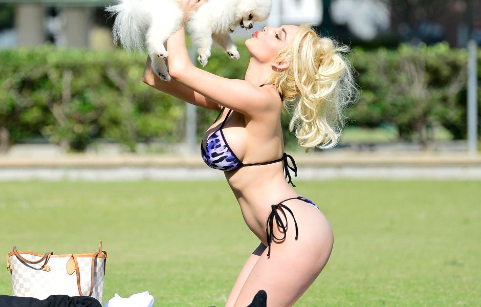 andy absher recommends Courtney Stodden Naked