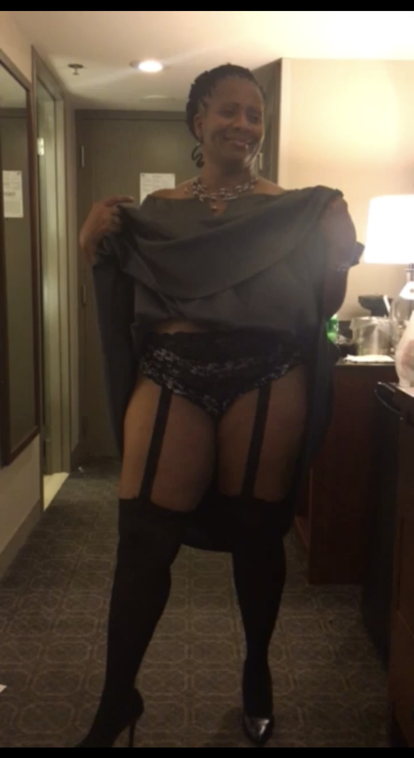 Real office blow job girl characters Ebony Mature Xxx the webcam