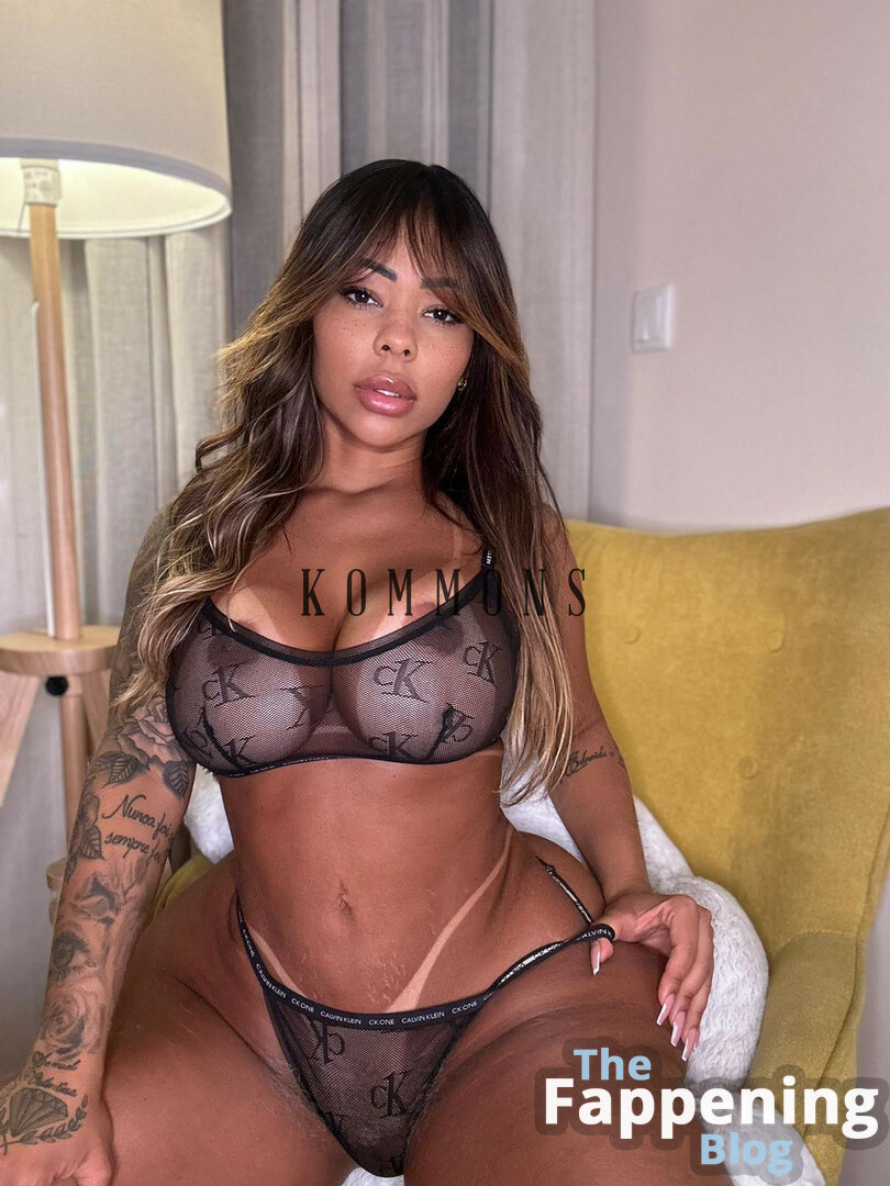 diya innocent like valentina ferraz onlyfans photo arthur viola recommends valentina ferraz onlyfans pic