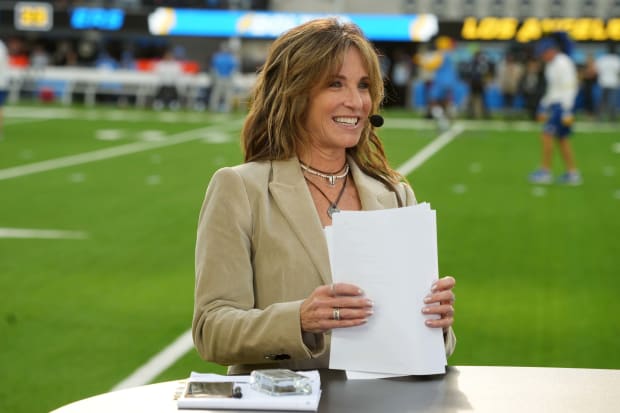 anthony yazigi recommends Hot Suzy Kolber