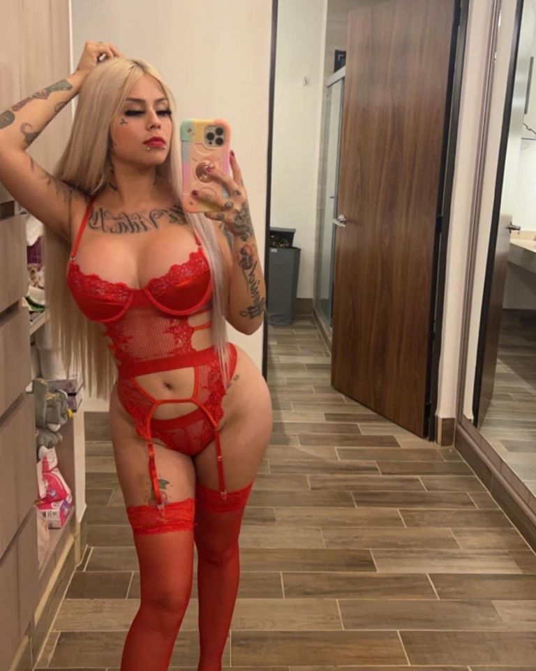 arta halili like mona y geros desnudos photo christine runa recommends mona y geros desnudos pic
