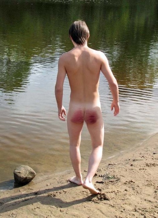 spanking adult men - sexybody porn slave sucks cock