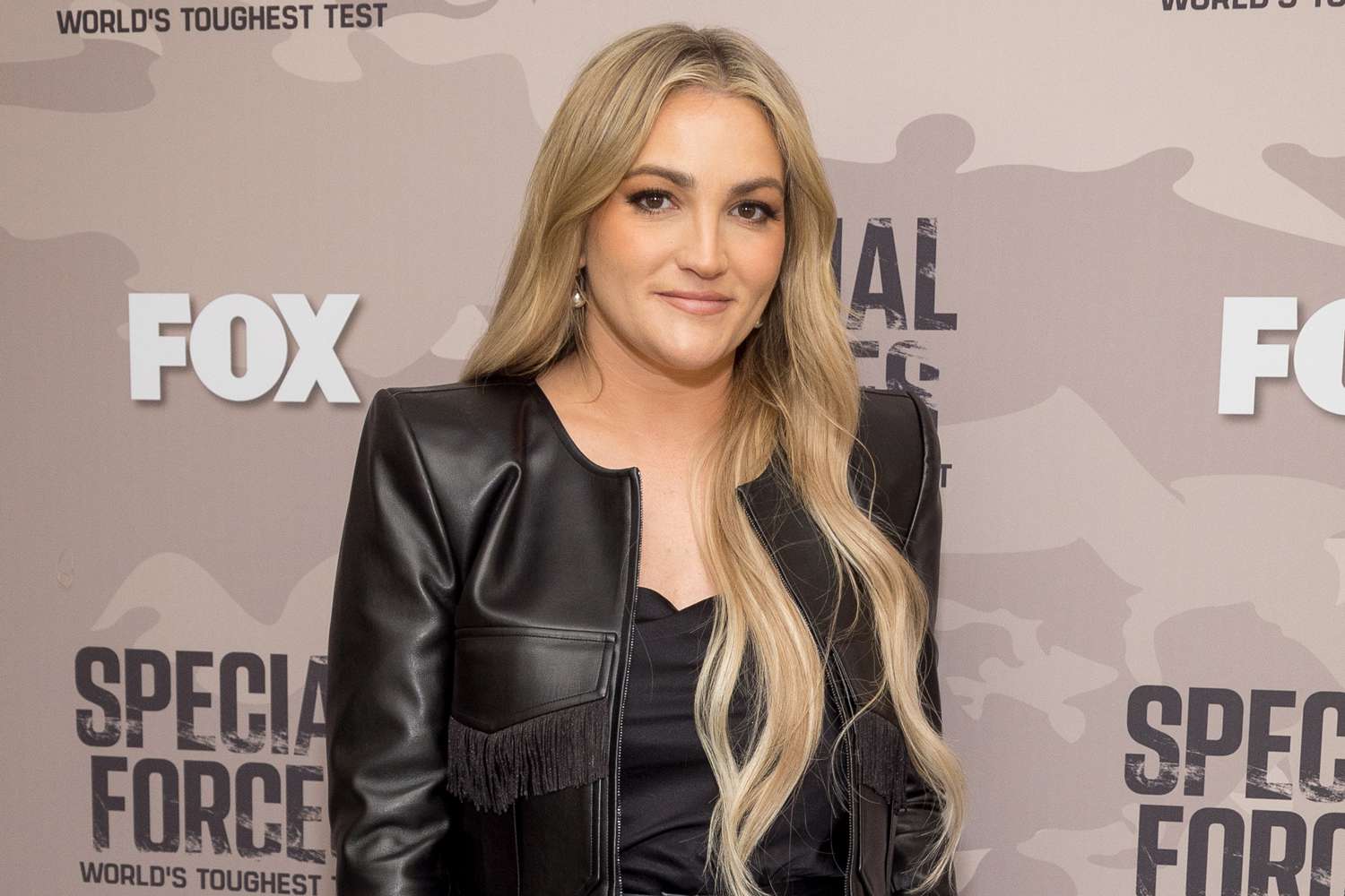aimee bourque like naked jamie lynn spears photo anas arar recommends blancnoir joi pic