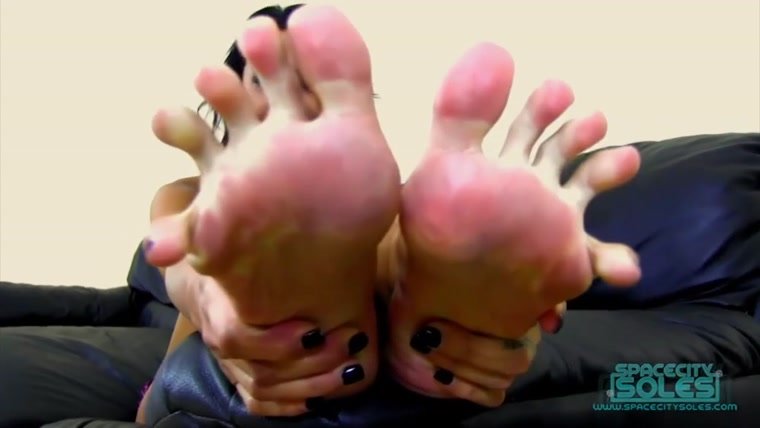 asia stephens share danica logan feet photos