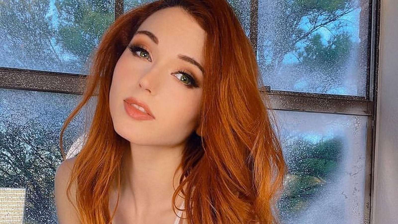 Amouranth Onlyfan drama wiki chris sipple recommends Amouranth Onlyfan