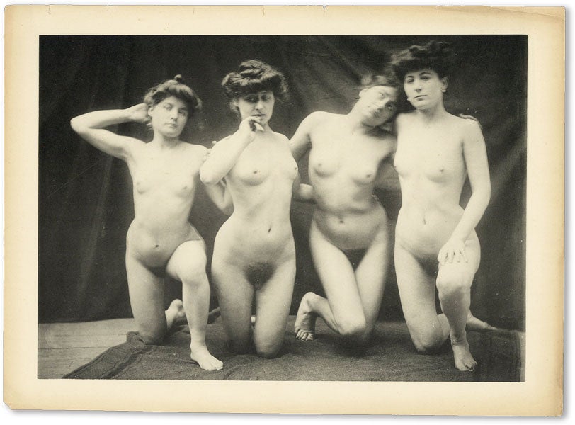 danielle barbera recommends Show Pictures Of Nude Women